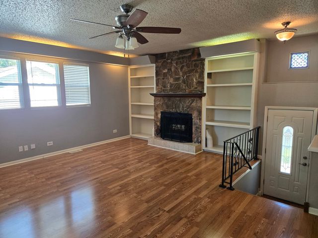 14920 Hamlin Avenue, Midlothian, IL 60445