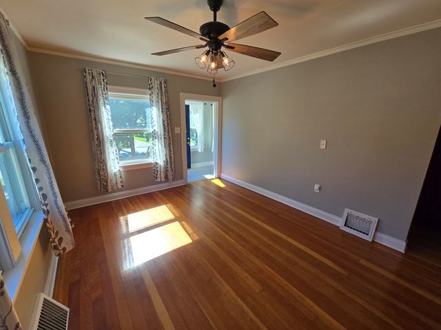 14920 Hamlin Avenue, Midlothian, IL 60445