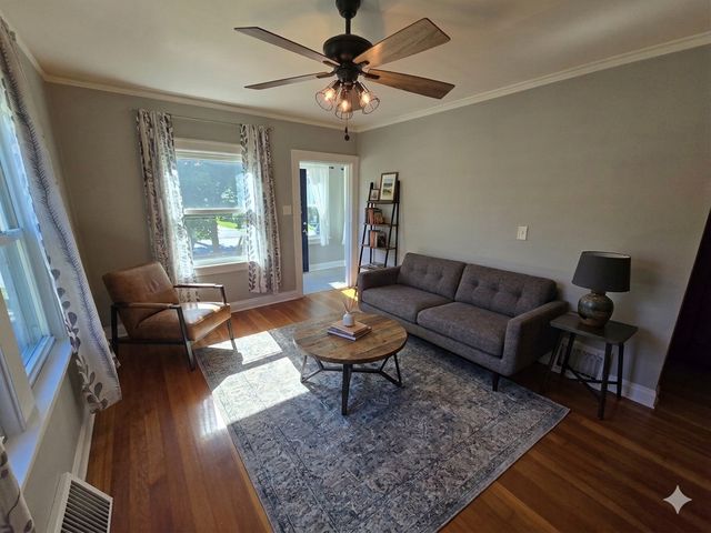 14920 Hamlin Avenue, Midlothian, IL 60445