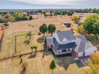 1720 Silver Oaks Drive, Edmond, OK 73025