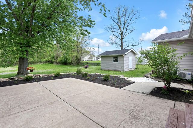 6375 W Mohican Drive, Powell, OH 43065