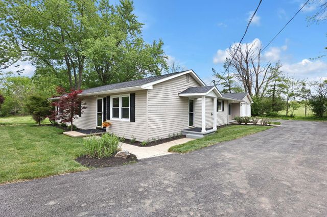 6375 W Mohican Drive, Powell, OH 43065