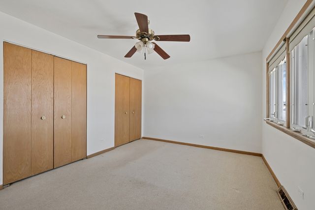 4738 N Potawatomie Avenue, Chicago, IL 60656