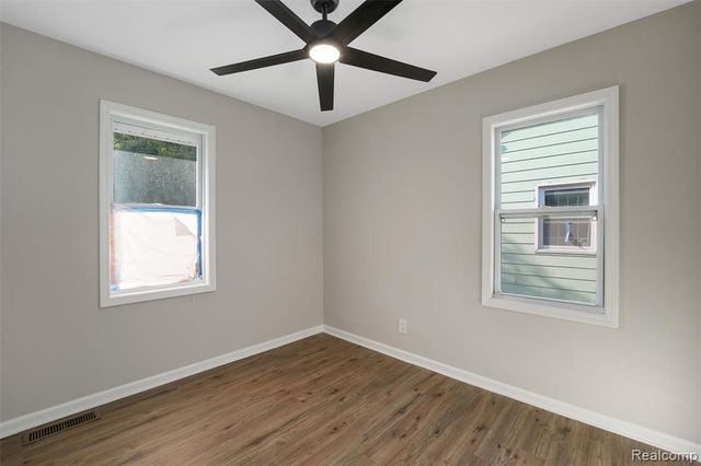 20059 Bradford Street, Detroit, MI 48205