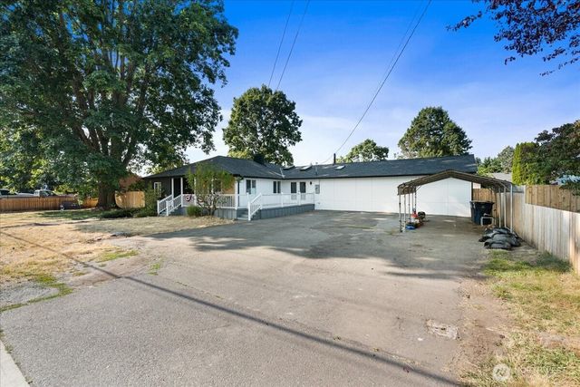 409 3rd Avenue SE, Pacific, WA 98047