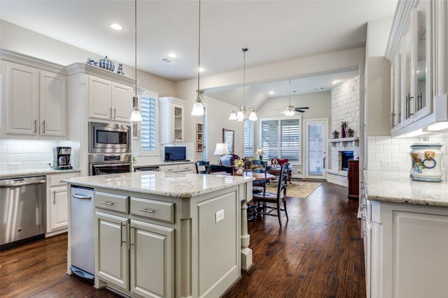 3005 Aberdeen Drive, The Colony, TX 75056