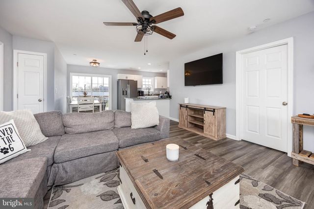 121 WILLOWTREE LN, Fruitland, MD 21826