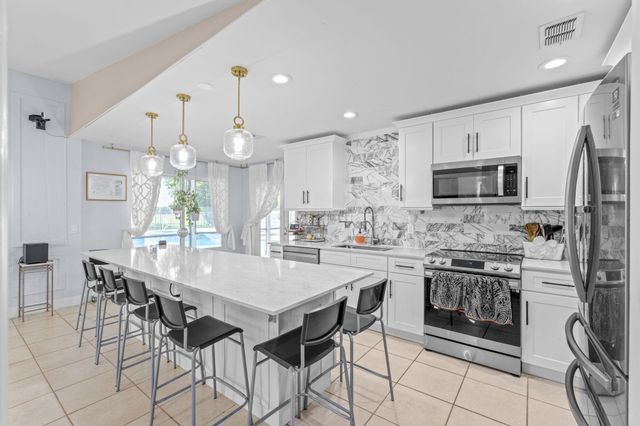 1408 Old Cypress Trail, Wellington, FL 33414