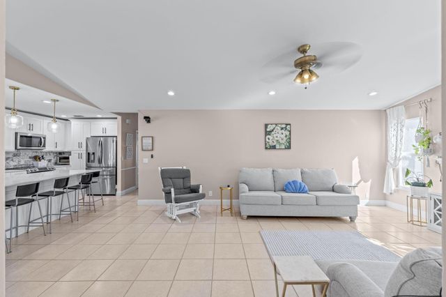 1408 Old Cypress Trail, Wellington, FL 33414