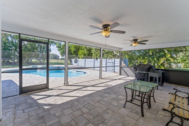 1408 Old Cypress Trail, Wellington, FL 33414