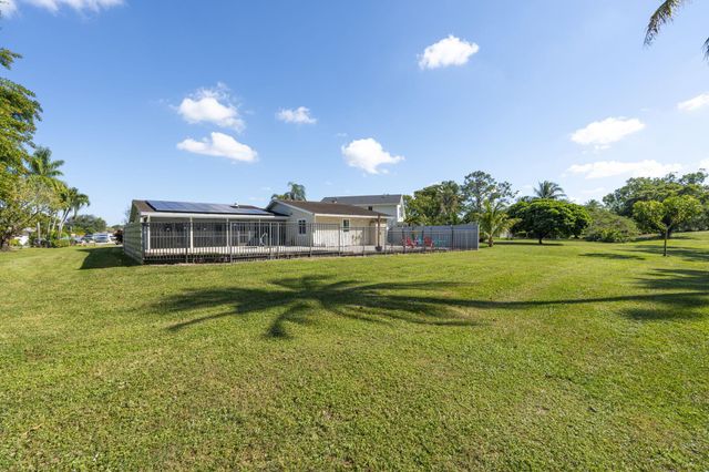 1408 Old Cypress Trail, Wellington, FL 33414