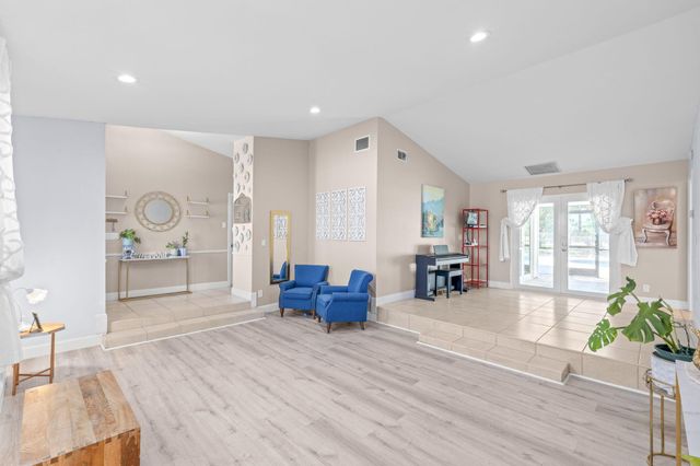 1408 Old Cypress Trail, Wellington, FL 33414