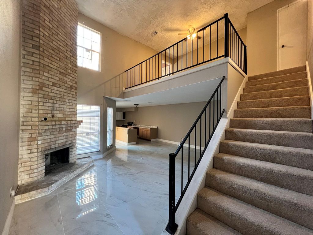 12239 W Village Drive B, Houston, TX 77039