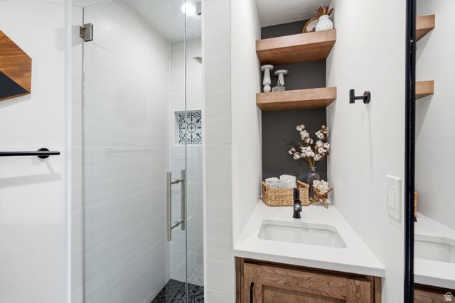 4340 S HAWARDEN DR, West Valley City, UT 84119