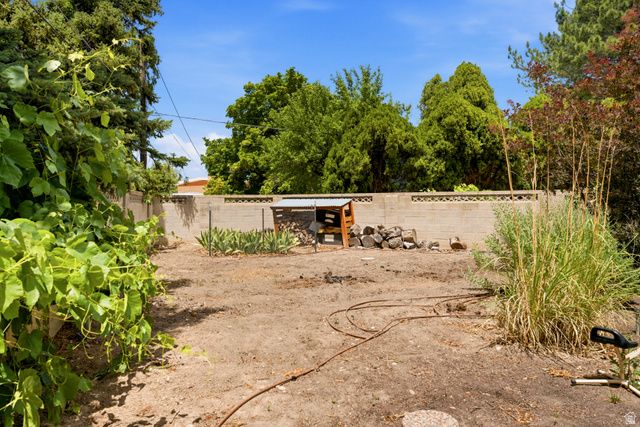 4340 S HAWARDEN DR, West Valley City, UT 84119