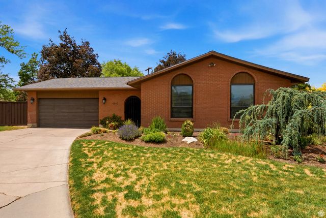4340 S HAWARDEN DR, West Valley City, UT 84119