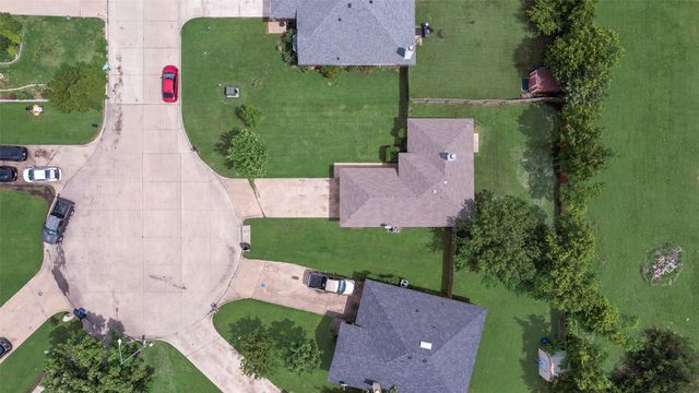 1415 S Medora Street, Terrell, TX 75160