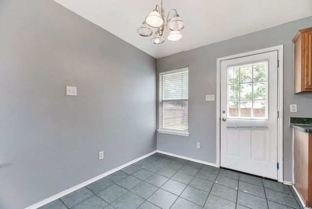1415 S Medora Street, Terrell, TX 75160
