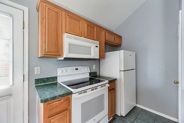 1415 S Medora Street, Terrell, TX 75160