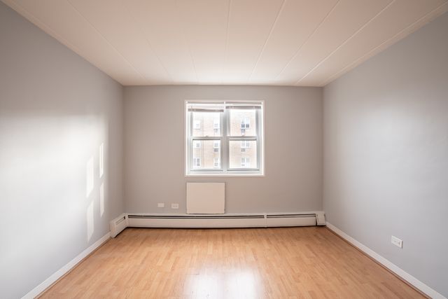 6161 N Hoyne Avenue 405, Chicago, IL 60659