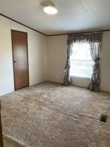 1141 Bakerton Rd, Red Boiling Springs, TN 37150