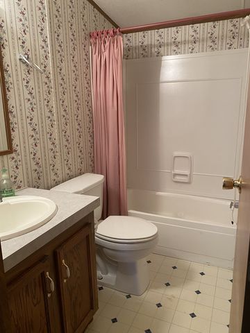 1141 Bakerton Rd, Red Boiling Springs, TN 37150