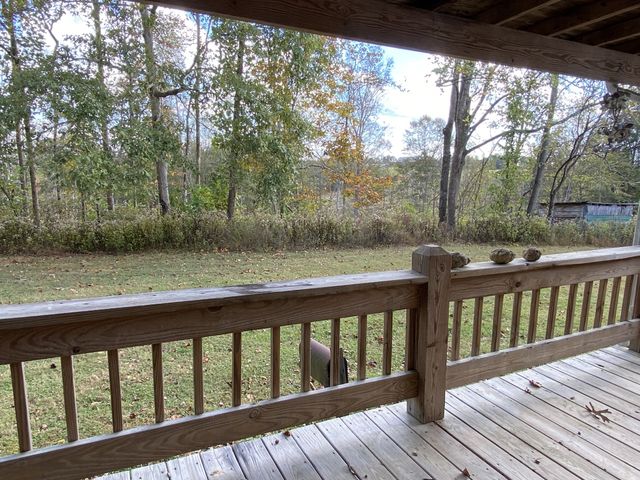 1141 Bakerton Rd, Red Boiling Springs, TN 37150