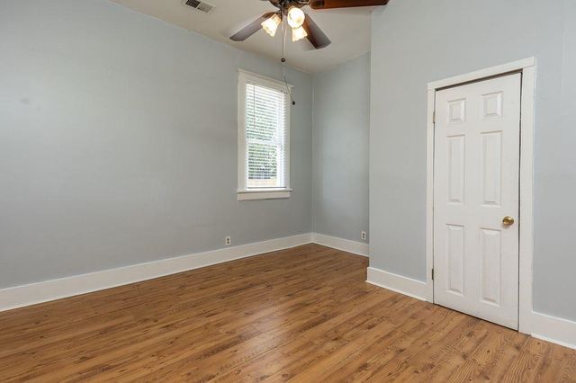 1016 S COX ST, Memphis, TN 38104