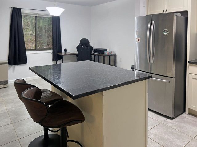 59 Hawthorne Circle, South Burlington, VT 05403