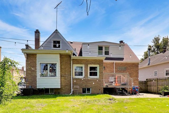 2518 N 79th Avenue, Elmwood Park, IL 60707