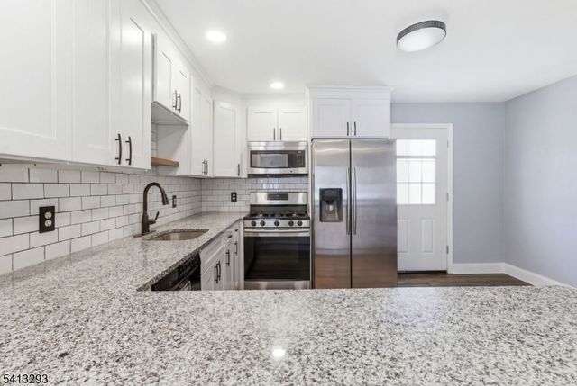 3 Gardenia Rd, Vernon Twp., NJ 07418