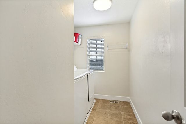 9012 N SUFFOLK LN, Eagle Mountain, UT 84005