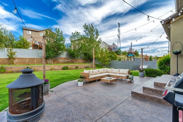 9012 N SUFFOLK LN, Eagle Mountain, UT 84005
