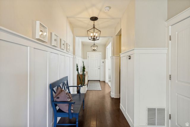 9012 N SUFFOLK LN, Eagle Mountain, UT 84005