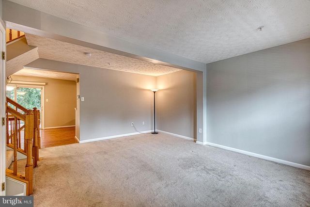 27 SILVER BIRCH CT, Owings Mills, MD 21117