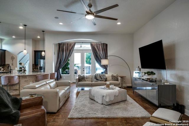 13326 Windmill Trace, Helotes, TX 78023