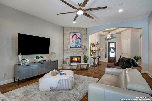 13326 Windmill Trace, Helotes, TX 78023