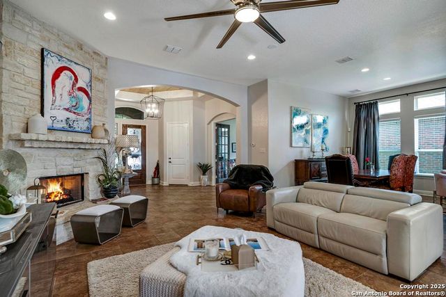 13326 Windmill Trace, Helotes, TX 78023