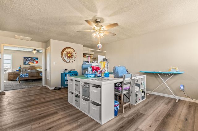 2410 Treviso Drive SE, Rio Rancho, NM 87124