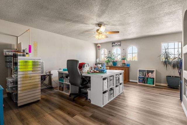 2410 Treviso Drive SE, Rio Rancho, NM 87124