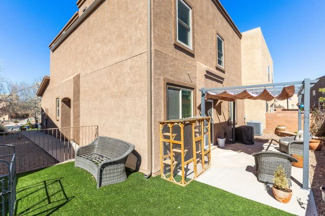 2410 Treviso Drive SE, Rio Rancho, NM 87124