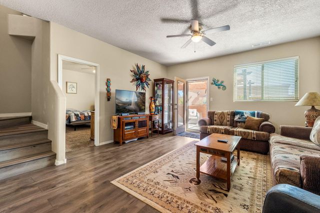 2410 Treviso Drive SE, Rio Rancho, NM 87124