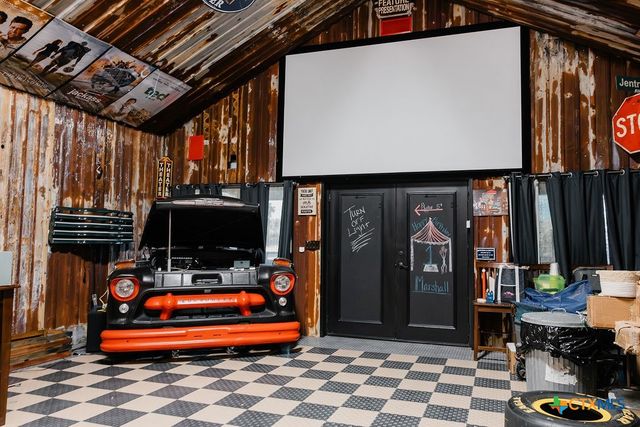 436 Jentry Road, Inez, TX 77968