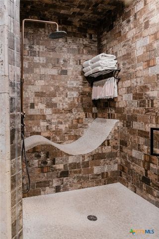 436 Jentry Road, Inez, TX 77968