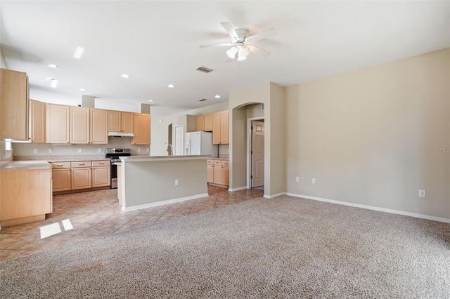 6407 BRIDGECREST DRIVE, Lithia, FL 33547