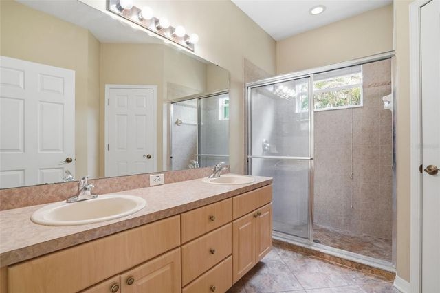 6407 BRIDGECREST DRIVE, Lithia, FL 33547