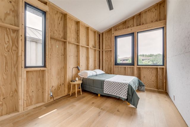 905 Blackland Court, Dallas, TX 75243