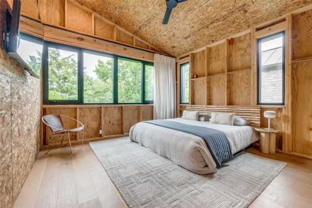 905 Blackland Court, Dallas, TX 75243