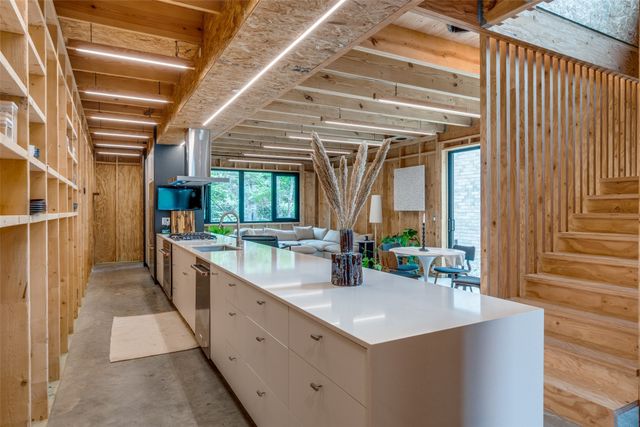 905 Blackland Court, Dallas, TX 75243