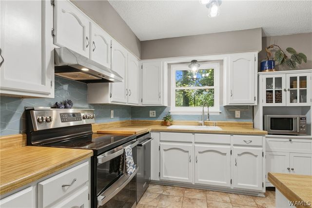 14060 Frank Lary, Northport, AL 35475